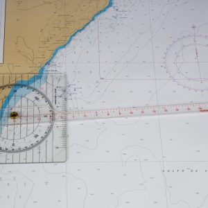 Regla de navegación con tranportador