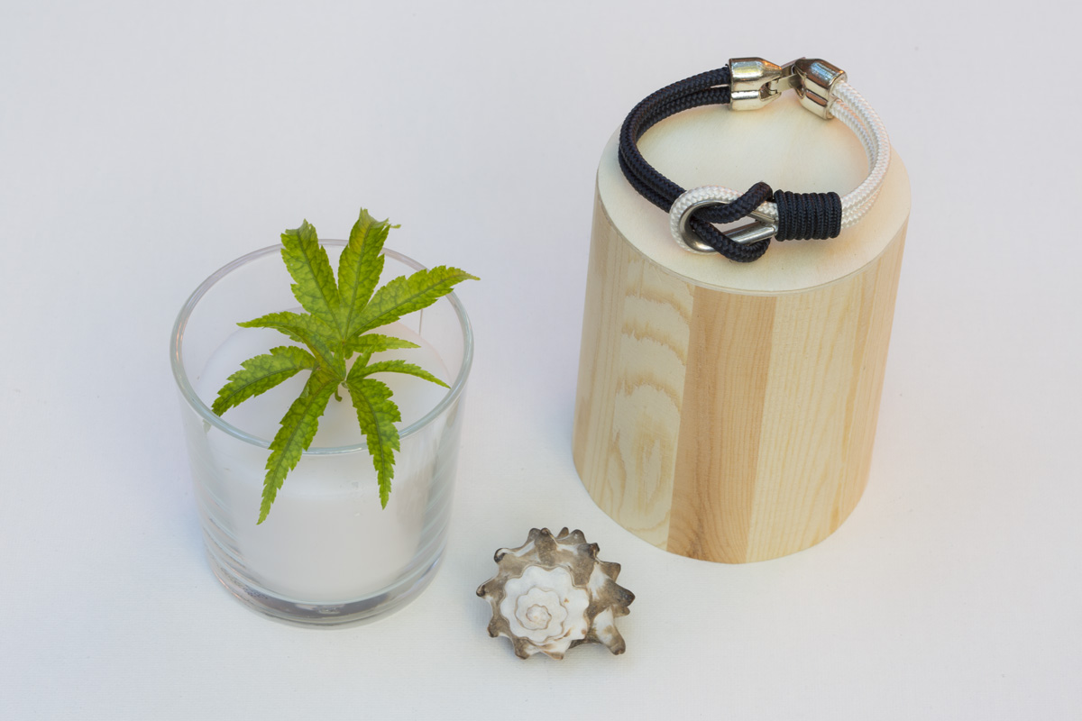 Pulsera marinera hombre azul marino y blanca - Imagen 3