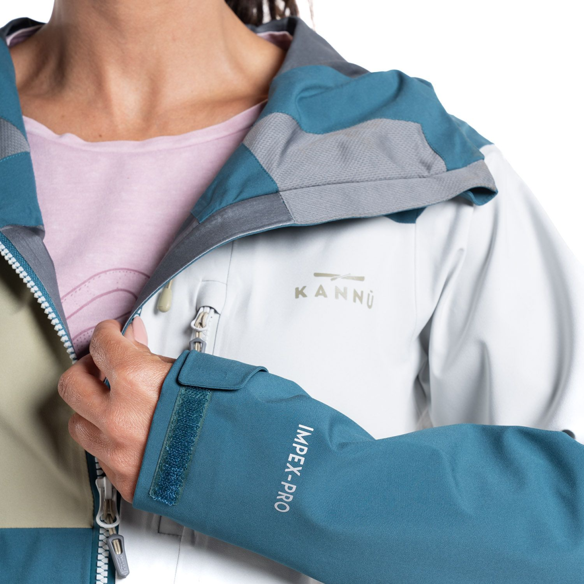 CHAQUETA KANNU IMPERMEABLE VENTISQUERO MUJER AZUL PETROLEO - Imagen 5