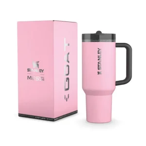 BOTELLA STANLEY 1.18 LT QUENCHER PROTOUR TUMB ROSA “MESSI”