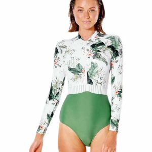 Lycra  Rip Curl On The Coast.